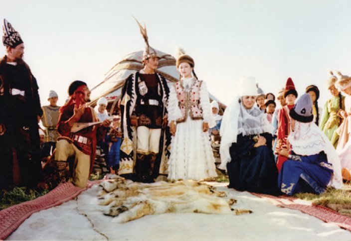 22 марта - Городской конкурс на лучший казахский национальный костюм