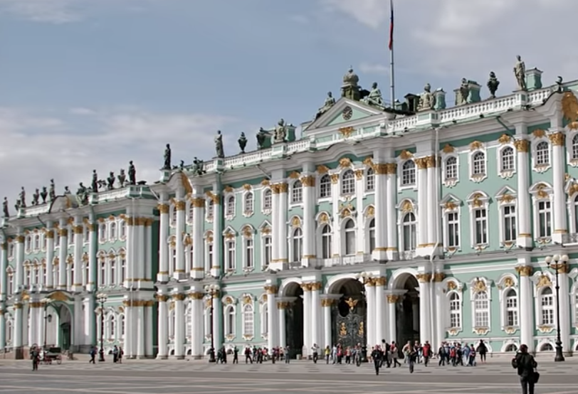 Почему мы живём в таких уродливых домах?