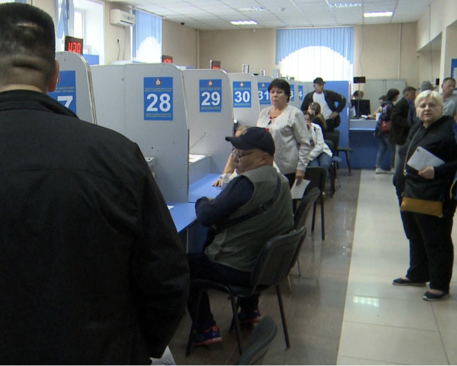 Павлодарцам начисляют налоги на автомобили, которые им не принадлежат