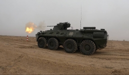 В Мангистау морские пехотинцы учились стрелять из гранатомётов и бронетранспортеров