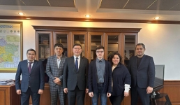 Аким города Актау принял призера чемпионата Азии по шахматам Эдгара Мамедова