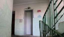 Должны ли жители квартир нижних этажей в домах Актау платить за лифт