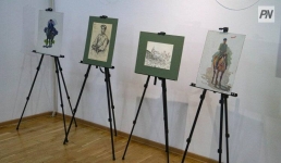 Павлодарскому музею подарили картины известного портретиста