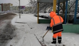 Как расчищают от снега Актау