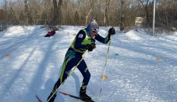 Павлодарские лыжники ударили скиатлоном по наркотикам