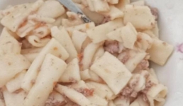 «Пробел от раздатчицы» - макароны в меню не понравились пациентам Мангистауской областной больницы