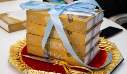 В Павлодаре презентовали юбилейный том «Записок» известного журналиста