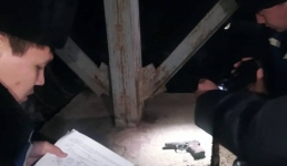 В Мангистау обнаружили место хранения незаконного оружия