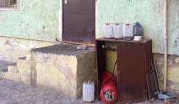 Боятся «взлететь на воздух»: история с газобаллонами в Актау получила продолжение