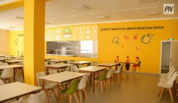 «Дети рвут колготки»: в Павлодаре отремонтируют школу со старой мебелью