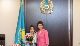 Павлодарку наградили за лучший женский проект