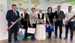 День Шанырака: Актауские депутаты и представители «Совета матерей» поздравили мам с праздником Наурыз