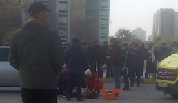 Сбитый на дороге в Актау мужчина с переломами находится в больнице