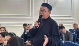 Благоустроить территорию вдоль канала пообещал жителям аким Умирзака