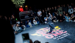 Лучших брейкеров выберут в Актау для участия в чемпионате мира в Бразилии