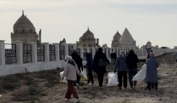 Субботник прошел на территории некрополя Кошкар-ата в Мангистау