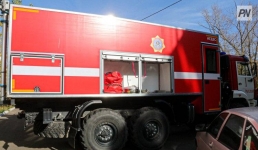 В Павлодаре загорелась дача