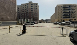 Массовая установка шлагбаумов в 16 микрорайоне не нравится предпринимателям Актау