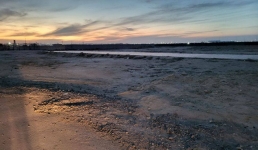 Ограничены тротуарами: когда решат проблему в пригороде Актау?