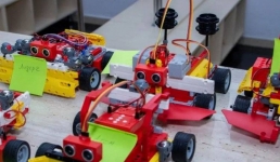 В Павлодаре прошел фестиваль по робототехнике и программированию «R:ED FEST»