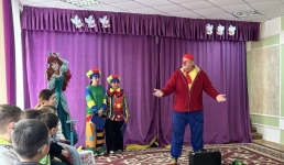 Павлодарские журналисты устроили праздник для особенных детей