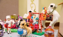 Павлодарские школьники научились создавать поделки в национальном стиле