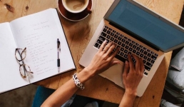 Павлодарка презентовала две новые книги для детей