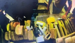 Хлеб «с сюрпризом» пытались провезти в павлодарскую колонию