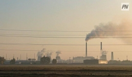 Павлодарские экологи проверили чистоту воздуха в районе заводов