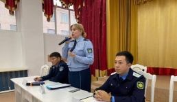 В районе Аккулы школьникам рассказали о вреде наркотиков