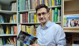 В Павлодаре презентовали книгу о путешествии в Арктику