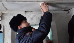 Пожарные обезопасили дома жителей Атамекена от «тихого убийцы»