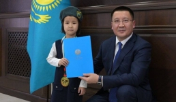 Шестилетняя чемпионка из Экибастуза получила подарок от Президента