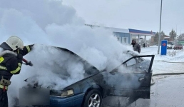 Автомобиль загорелся у павлодарского моста