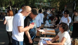 Павлодарка с помощью ярмарки вакансий занялась любимым делом