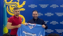 Президент Fight Nights Global сыграет в хоккей на павлодарском льду