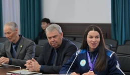 Павлодарских спортсменов одарили на родине за медали, полученные в Китае