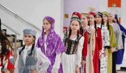 Павлодарский этнодизайнер превратила национальное искусство в бренд