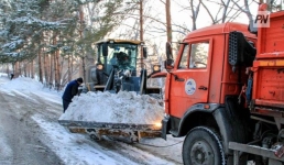 В Экибастузе подсчитали вывезенный снег