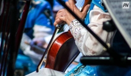 Оркестр и этнофольклор: Павлодар погрузился в мир музыки