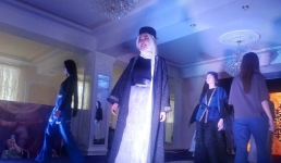 Орнаменты, которые говорят: эксклюзивный этнопоказ прошёл в Павлодаре