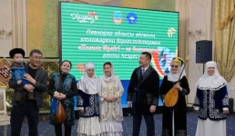 Как павлодарские ассамблейцы помогают учить казахский