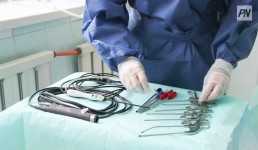 Павлодарские нейрохирурги «зацементировали» лоб женщины