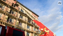 В Павлодаре за полчаса потушили пожар в многоэтажке