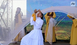 Павлодарские школьники подарили праздник пожилым людям