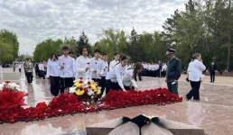 Рожденная в концлагере павлодарка пожелала детям мира