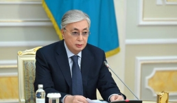 Президент поздравил казахстанцев с праздником Великой Победы