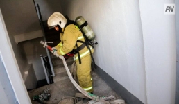 В Павлодаре не допустили распространения огня в бизнес-центре