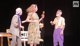 Комедию, прогретую неаполитанским солнцем, показали в павлодарском театре