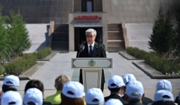 Устранять «белые пятна» истории – наш священный долг – Президент